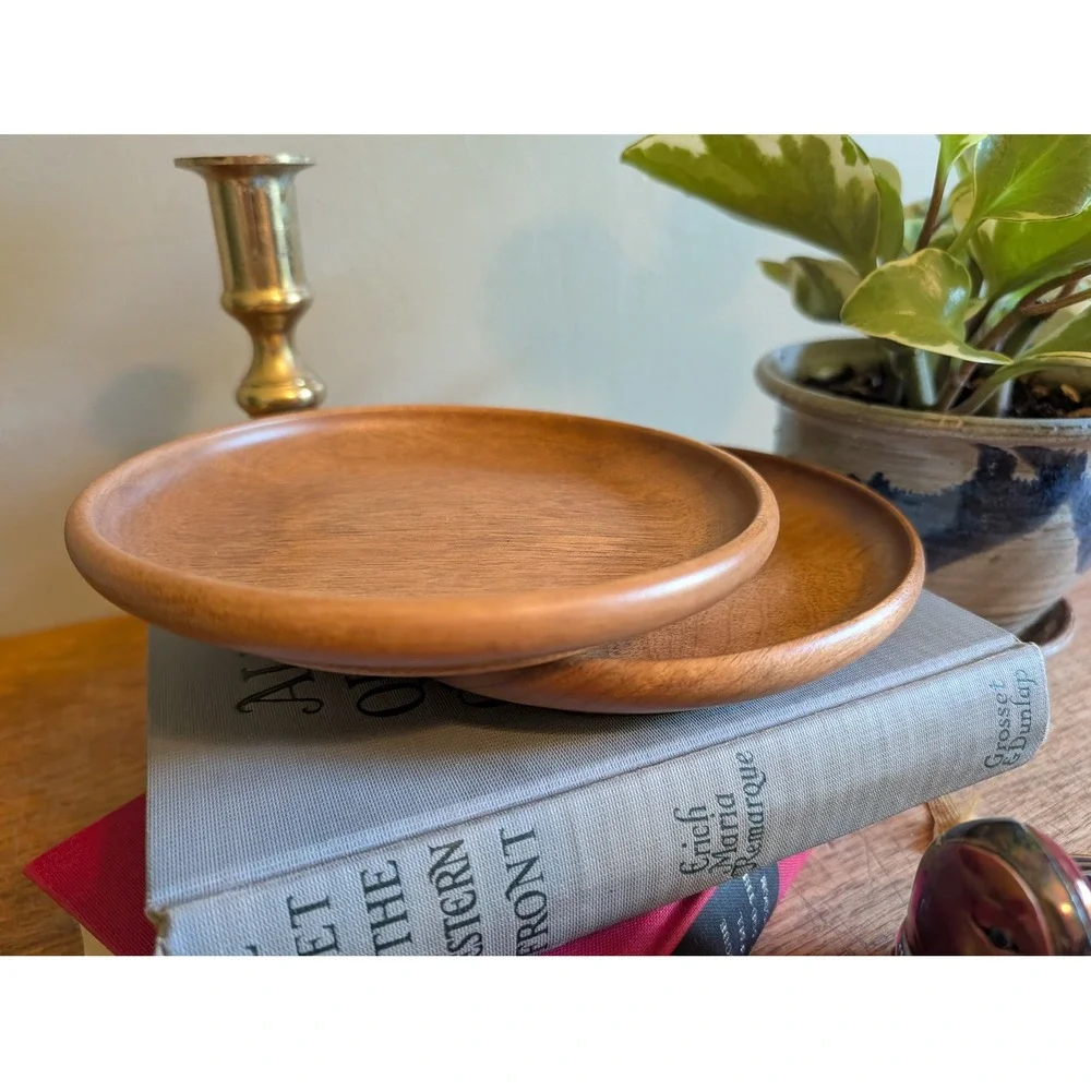 Vintage MCM Beaumonts Oregon Myrtlewood Plates Set of 2 Wood Saucers 6 Inch‎